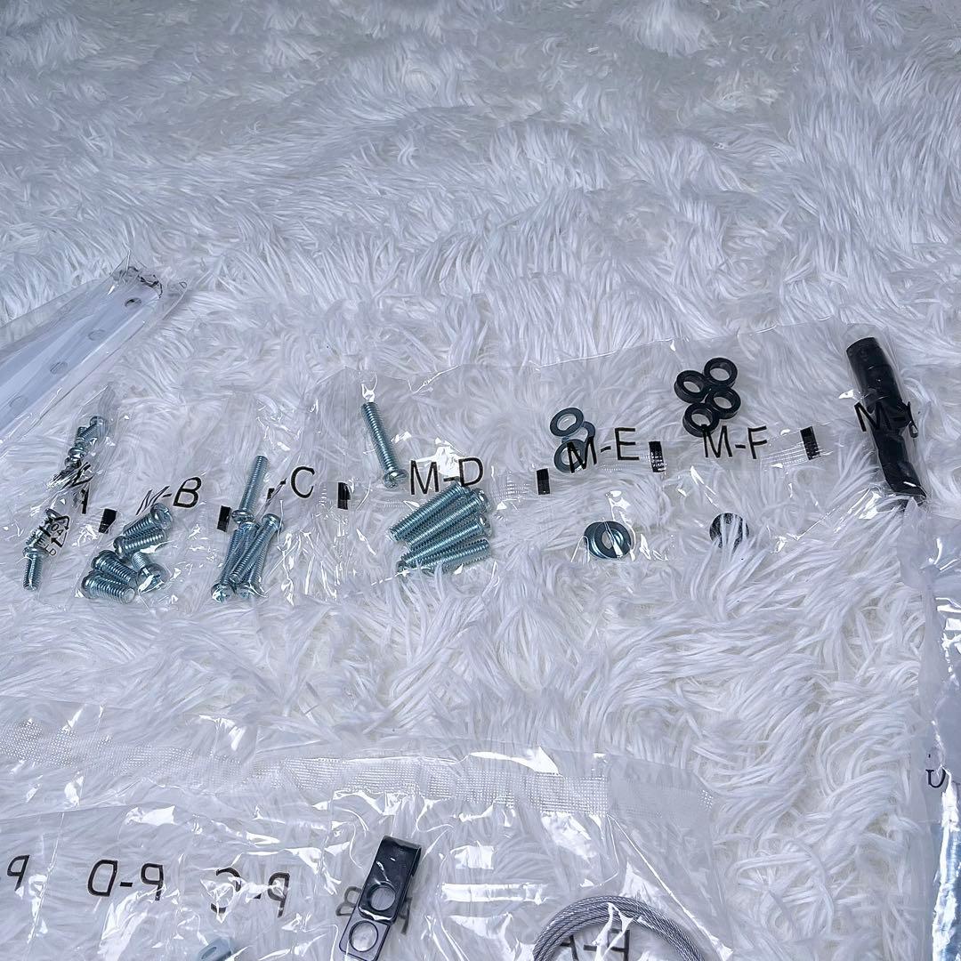 【美品】Lize リゼ キャスター付きテレビスタンド ホワイト