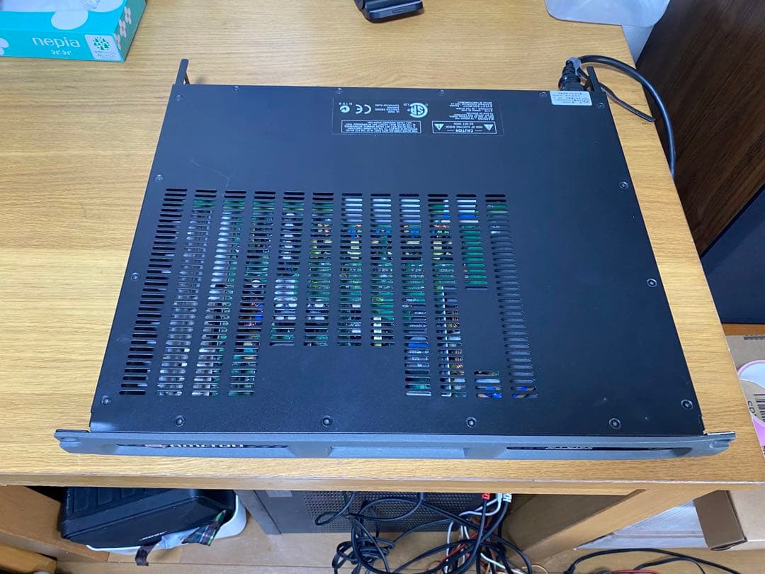 CROWN(AMCRON) CT8150 100W×8Ch パワーアンプ