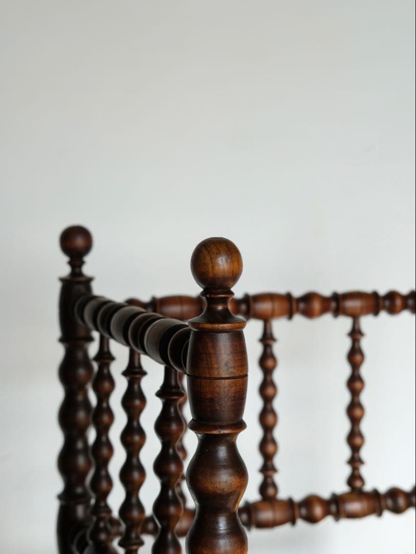 アンティークチェア　コーナーチェア　ボビンチェア