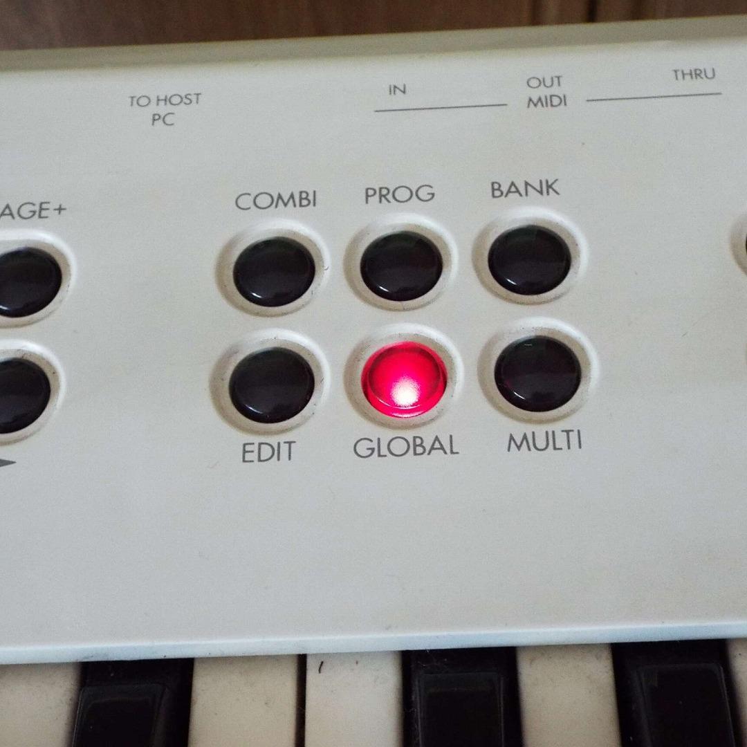 希少_完動_美品_KORG_X5-D_白_内部電池ソケット化_AC