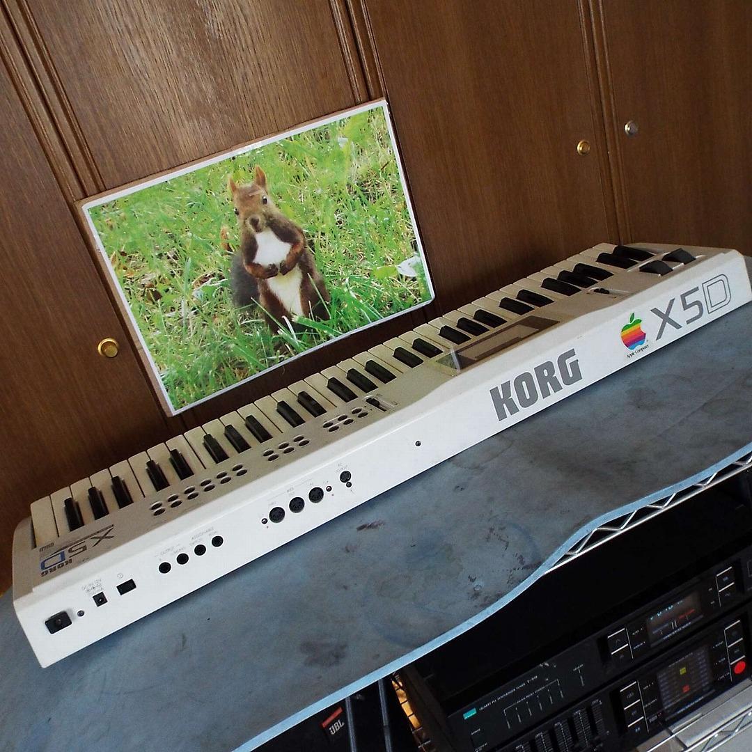 希少_完動_美品_KORG_X5-D_白_内部電池ソケット化_AC