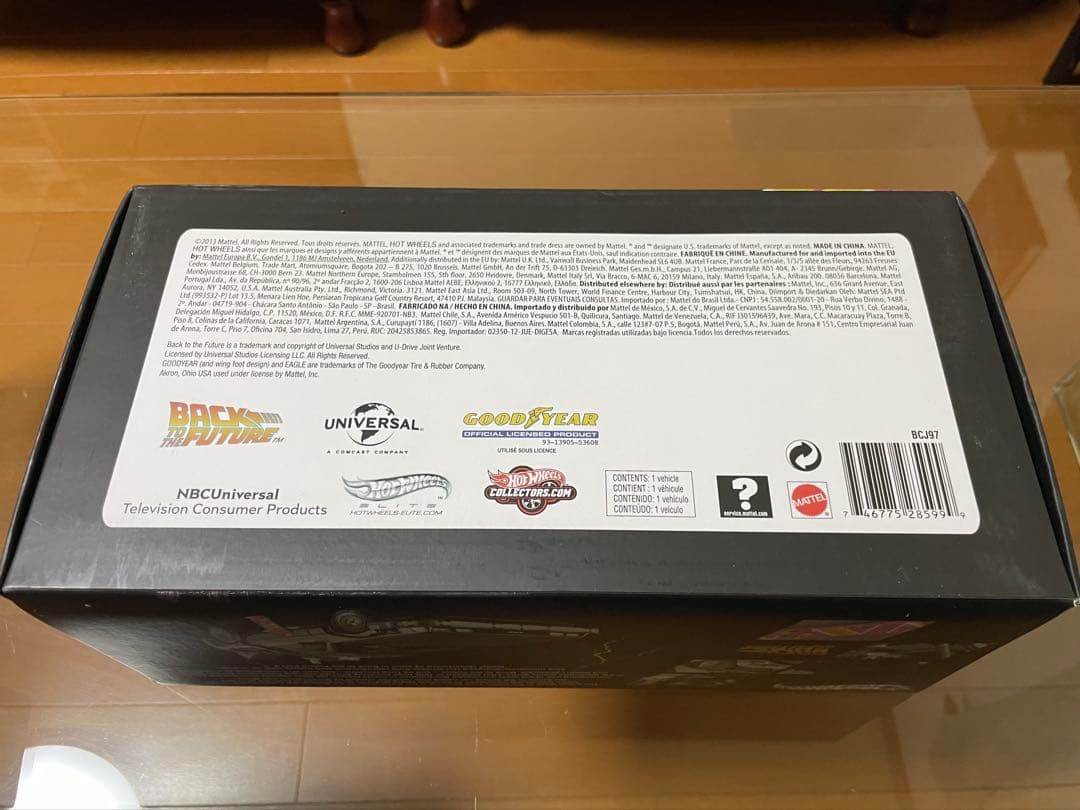 価格変更1/18 ホットウィール バックトゥーザフューチャー デロリアン未展示品
