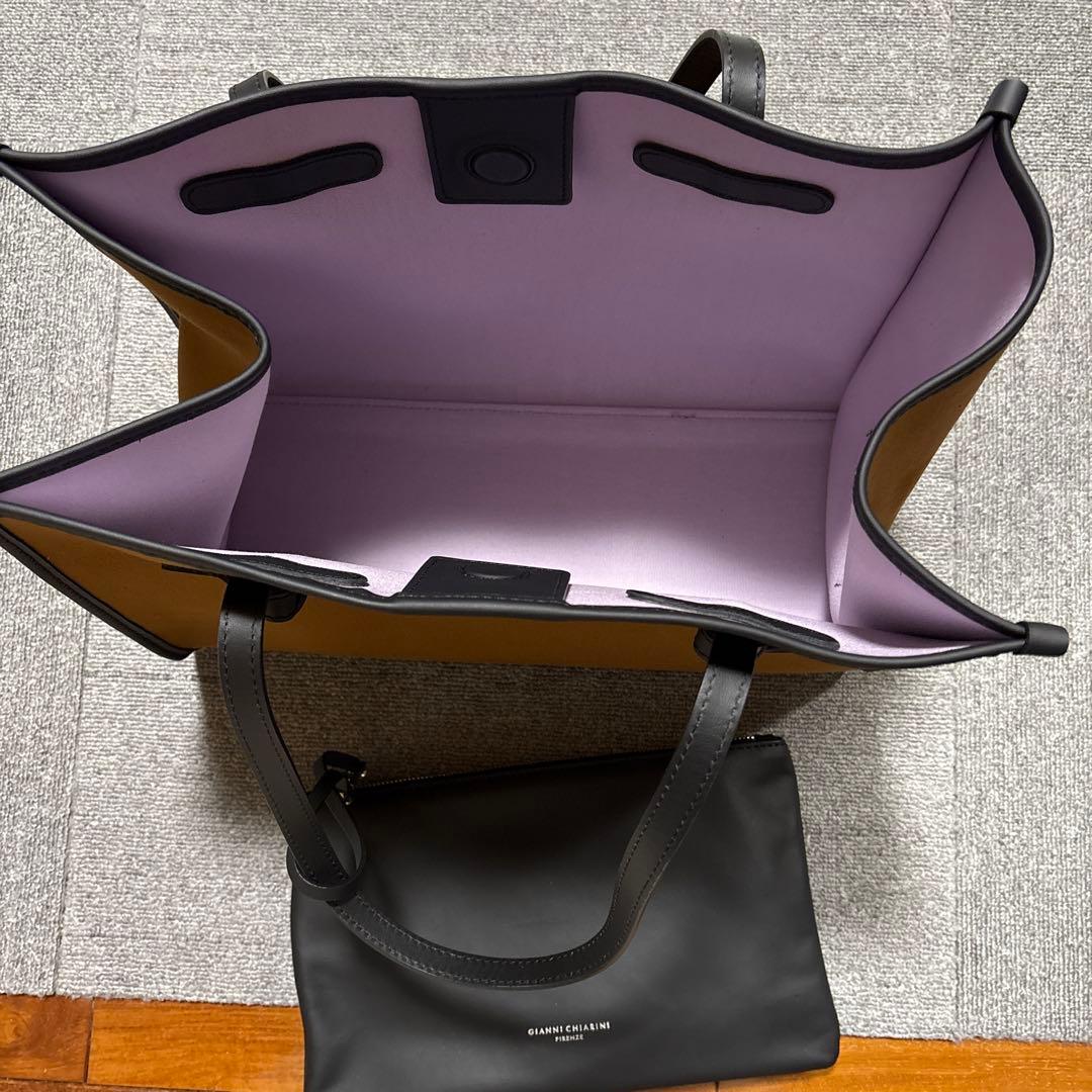 GIANNI CHIARINI ベージュトートバッグ