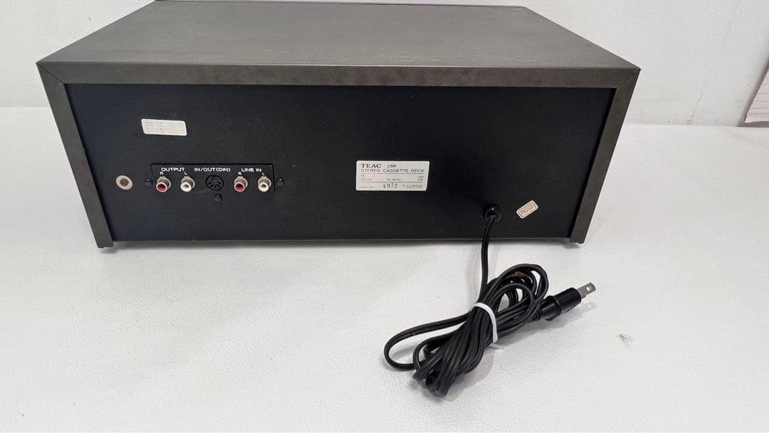 TEAC ティアックF-200カセットデッキ 昭和レトロ 中古動作確認済み現状品