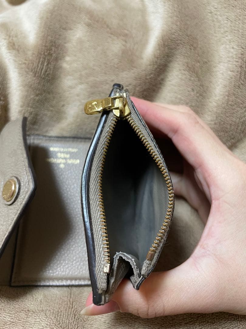 ひかるさん専用　LOUIS VUITTON グレー 三つ折り財布