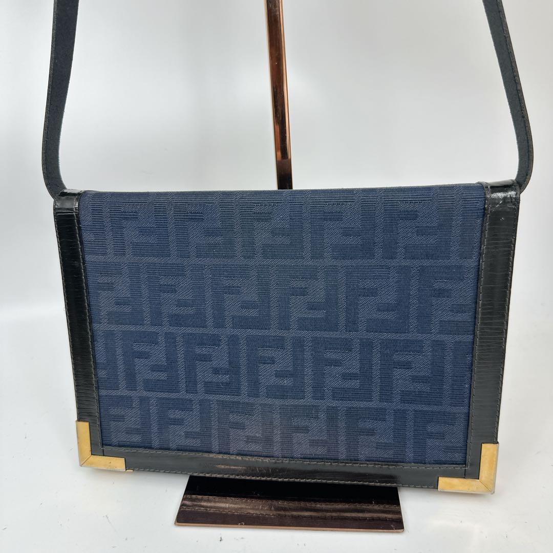 FENDI フェンディ　ズッカ柄　ヴィンテージ　ワンショルダーバッグ