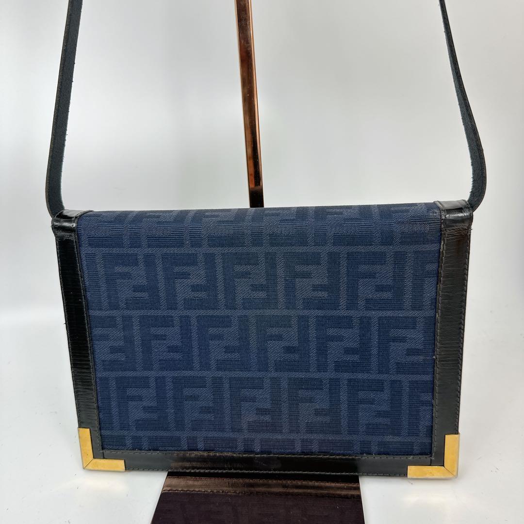 FENDI フェンディ　ズッカ柄　ヴィンテージ　ワンショルダーバッグ
