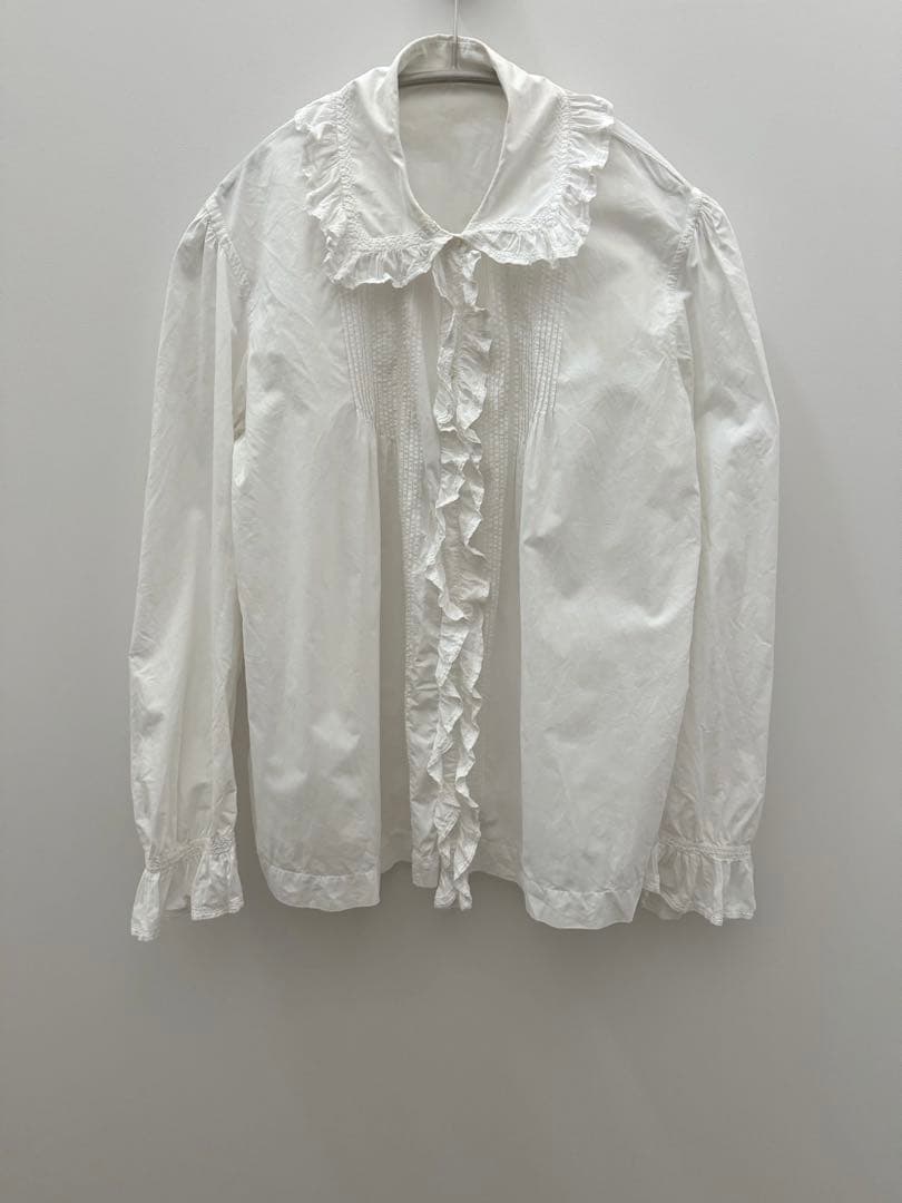 フランスアンティーク　コットンフリルモノグラム刺繍レースブラウス À