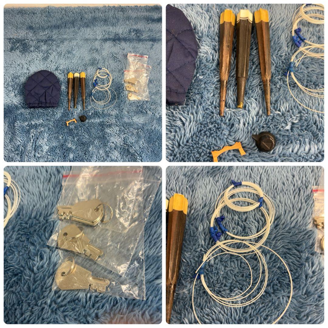 メル84509　沖縄三線 合皮 蛇柄 棹紫檀系 ハードケース付き