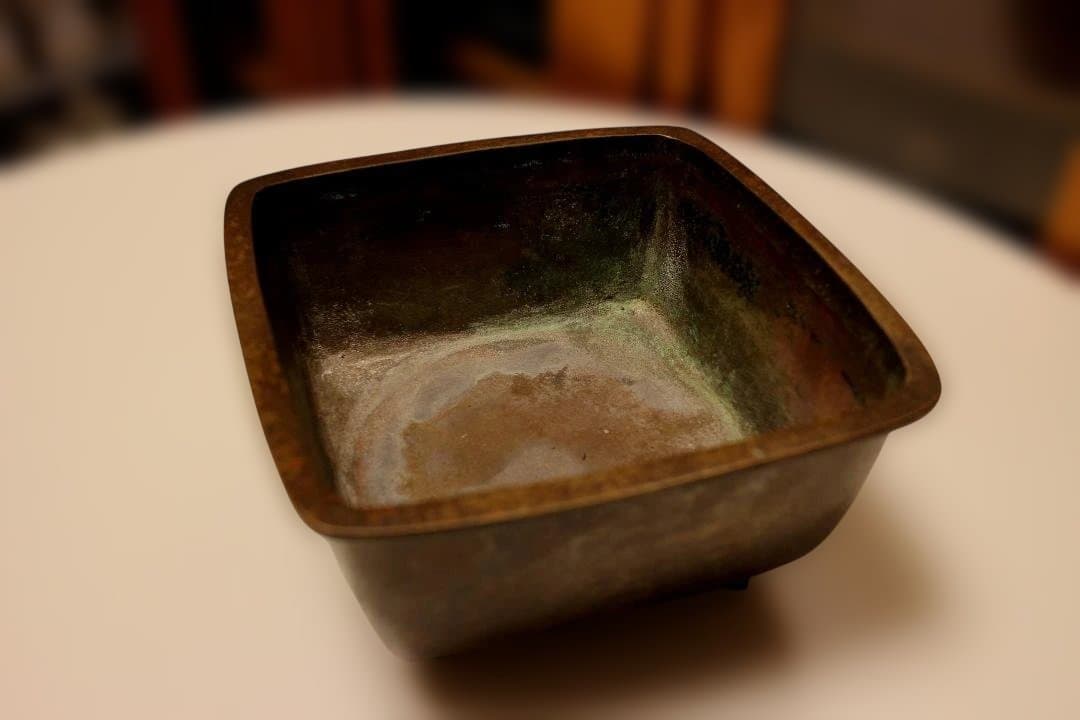 唐物　宣徳銅　宝雲銘 四方香炉 状態良好