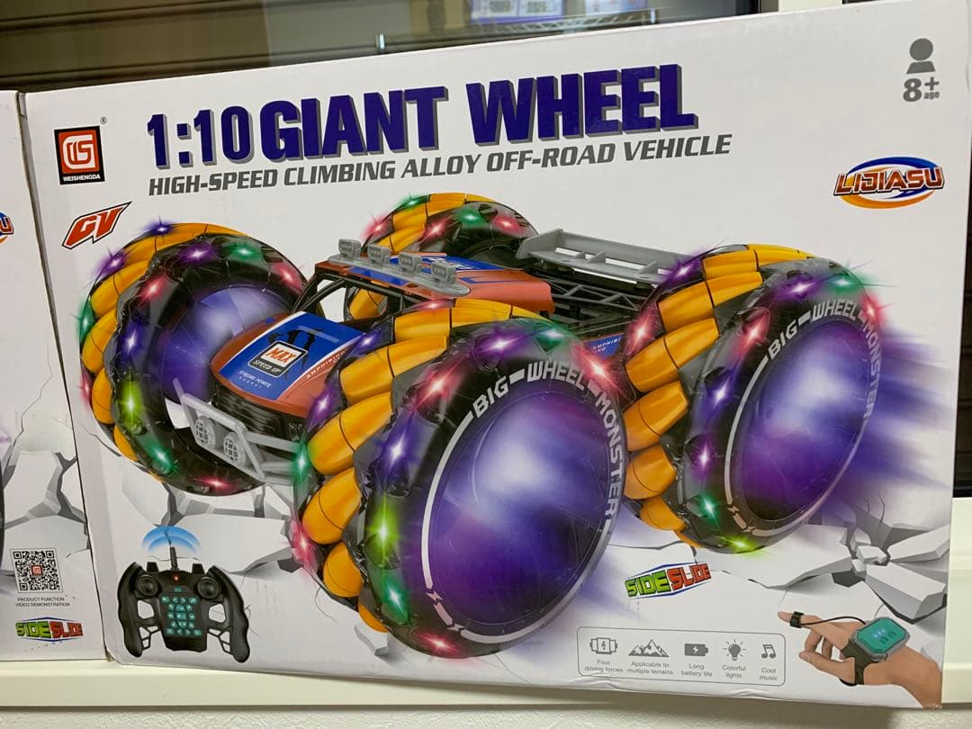 ラジコンカー リモコンカー オフロード おもちゃ 車　フリップRcトラック