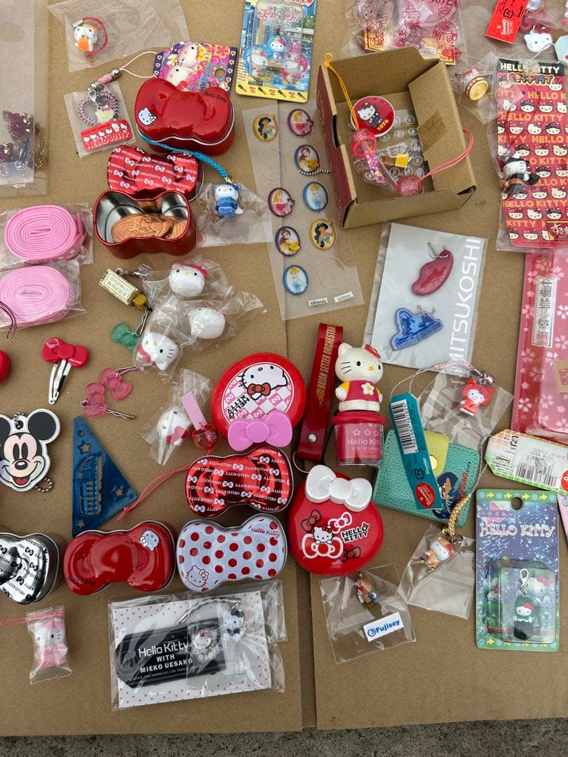 5*5様 ハローキティ テディベア ストラップセット