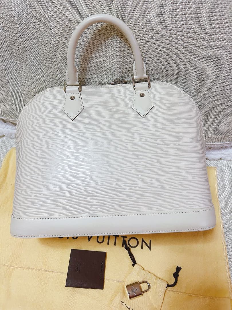 超美品LOUIS VUITTON ルイヴィトン エピアルマPMハンドバッグ