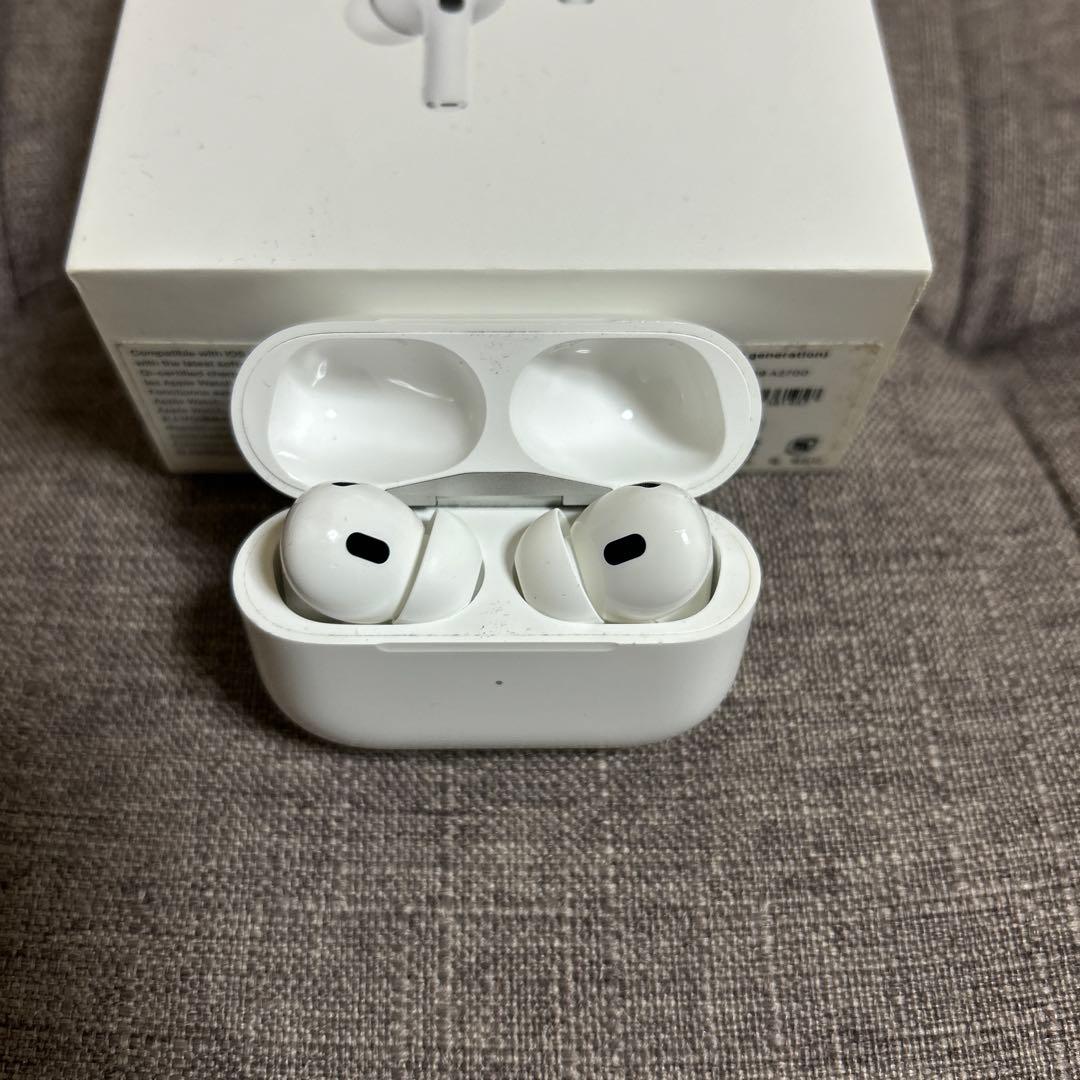 即購入⭕️値段交渉⭕️ AirPods Pro 2世代 本体 充電ケース付