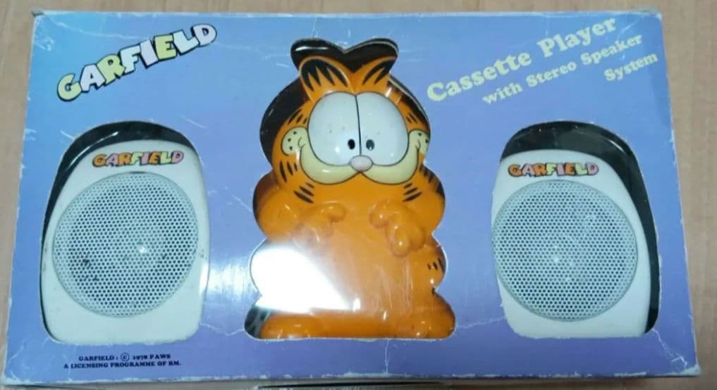 カセットプレーヤー　スピーカー付 ガーフィールド　ジャンク品　USED　1978