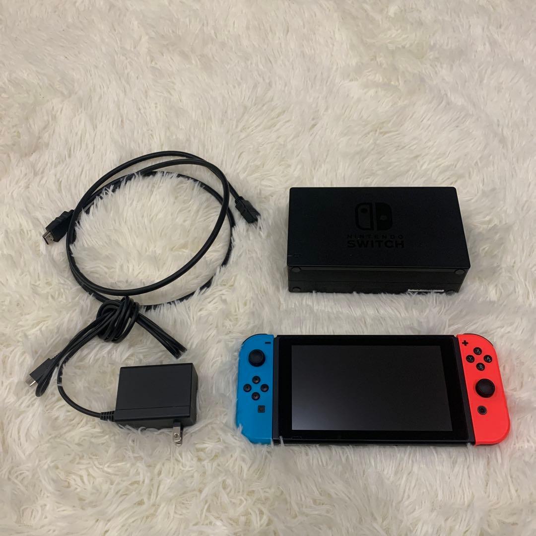 シュシュ様 Nintendo Switch 本体 青/赤