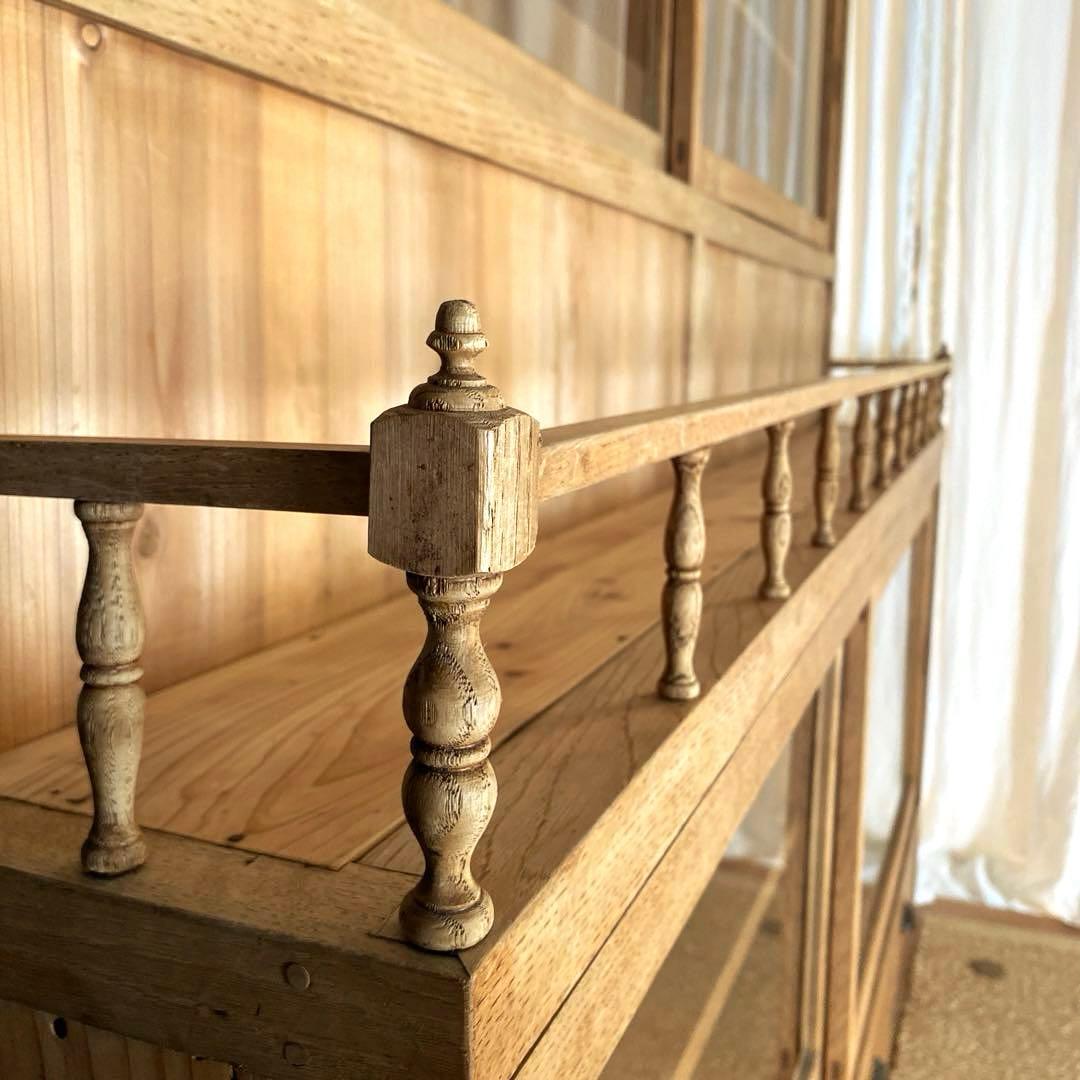 水屋箪笥　稀少　食器棚　ガラス扉　収納棚　什器　古家具　水屋家具