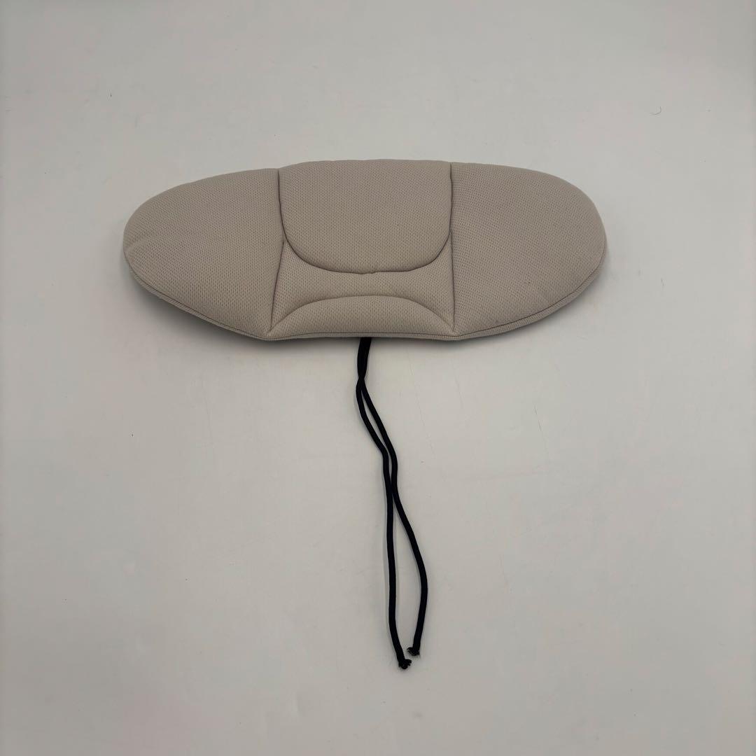 【極美品】コンビ マルゴットS チャイルドシート トリノグレー　新生児対応