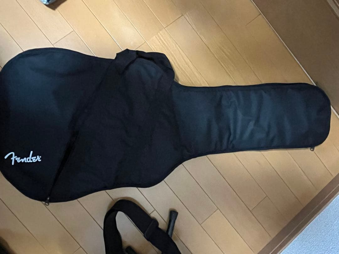 山*口様 Fender ストラトキャスター ブラック、ソフトケース、その他付属品