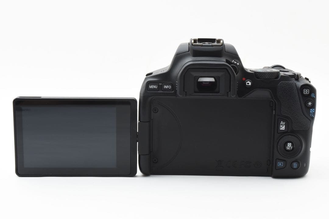 デジタル一眼レフカメラ CANON EOS Kiss X10望遠レンズセット