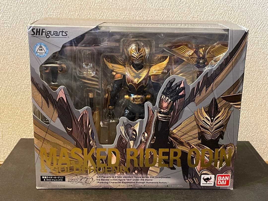 S.H.Figuarts 仮面ライダーオーディン&ゴルドフェニックス