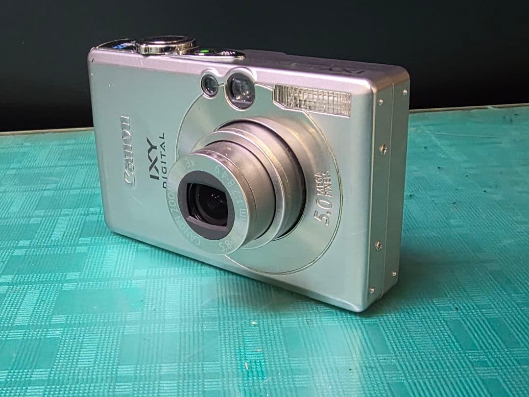 Canon IXY DIGITAL 60 シルバー オールドコンデジ