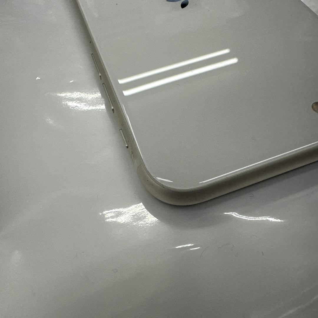 Apple iPhone SE 第3世代 64GB ホワイト