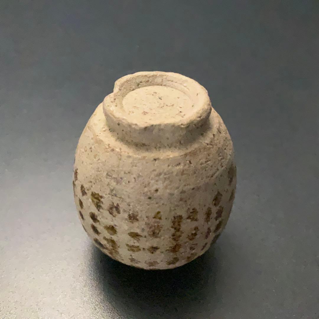 褐釉斑文小壺　タイ　スンコロク　骨董　R1396ダM