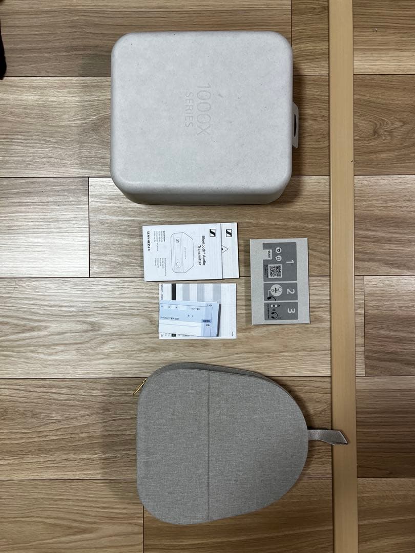 SONY WH-1000XM5 プラチナシルバー　ワイヤレスヘッドホン