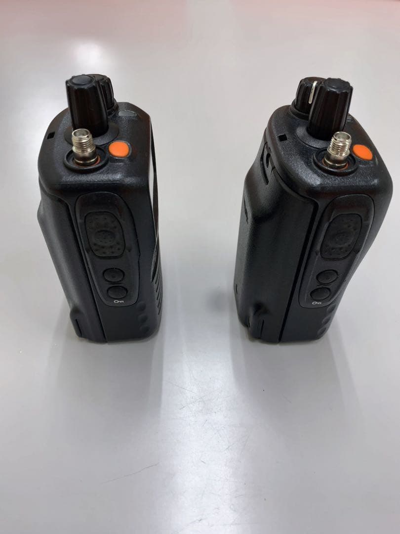 スタンダード VXD450U型無線機 2台 充電器付き