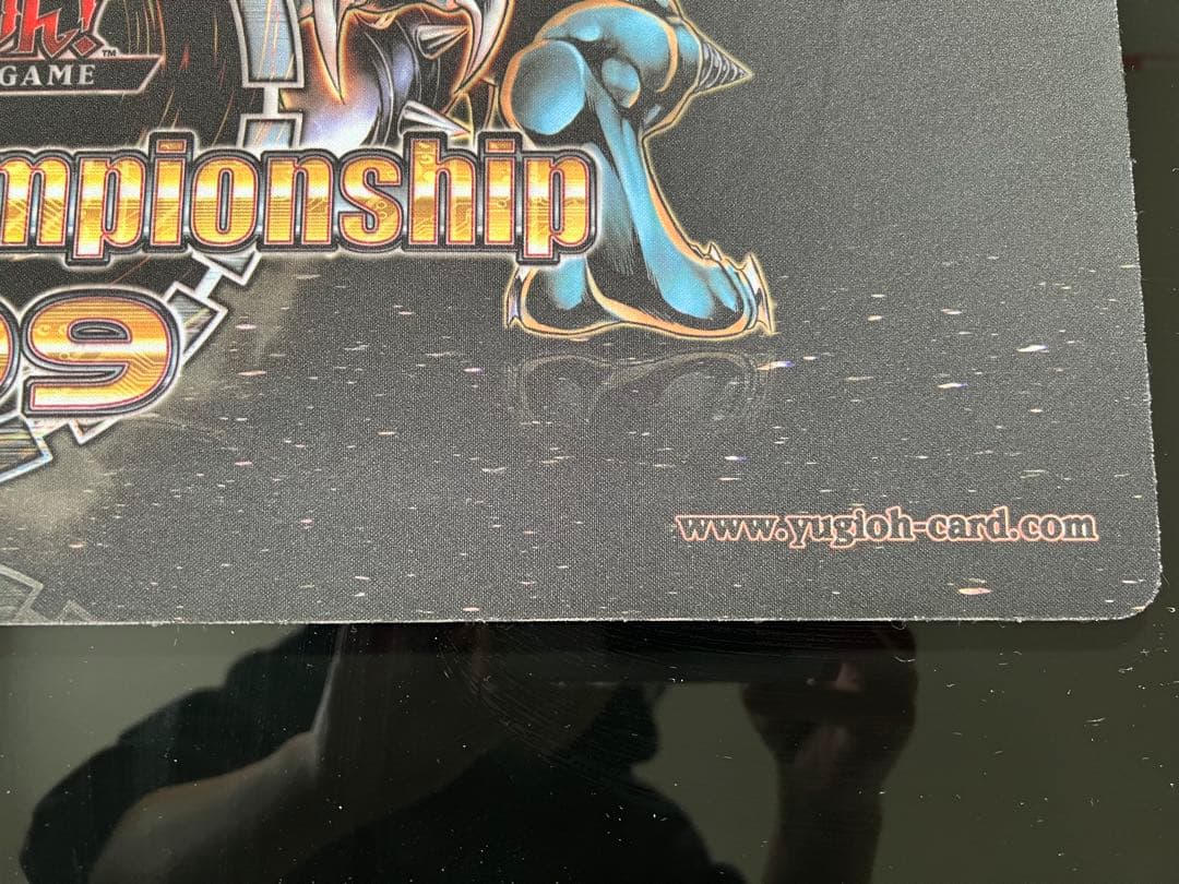 裁きの龍　ダークアームド　プレイマット