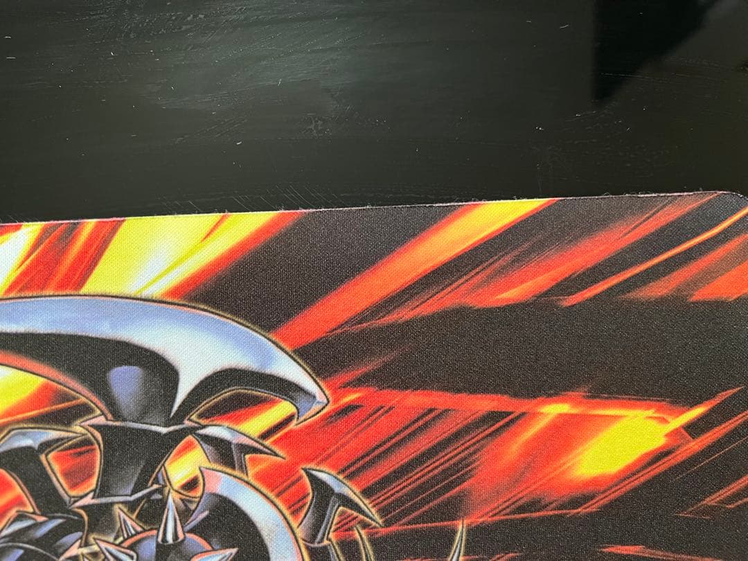 裁きの龍　ダークアームド　プレイマット