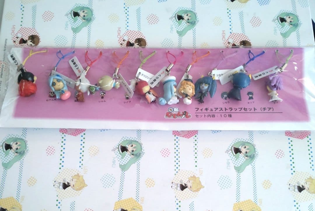 回転むてん丸　くら寿司　フィギュアストラップセット　未使用　チアver