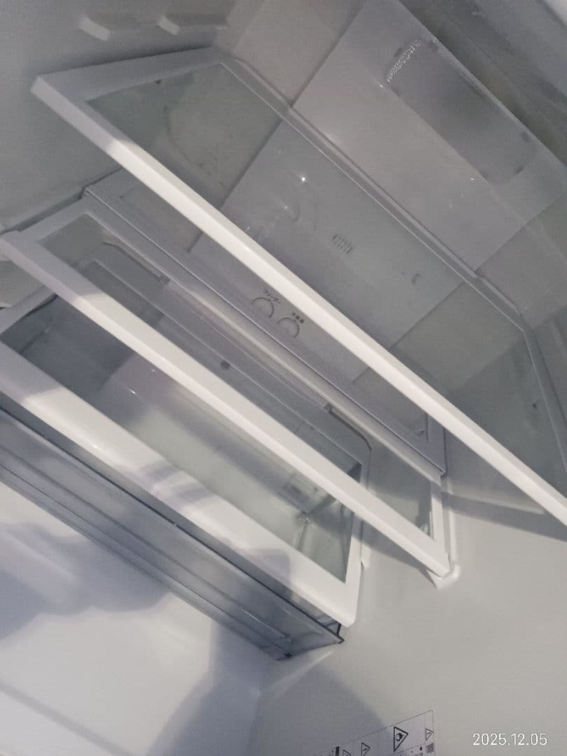 ハンナ　3ドア冷蔵庫AQUA272L シルバー　2019