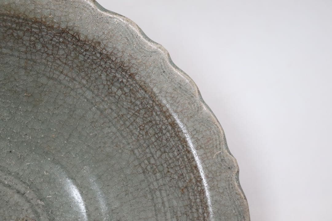 中国　明時代　青磁大皿　送料込み0929