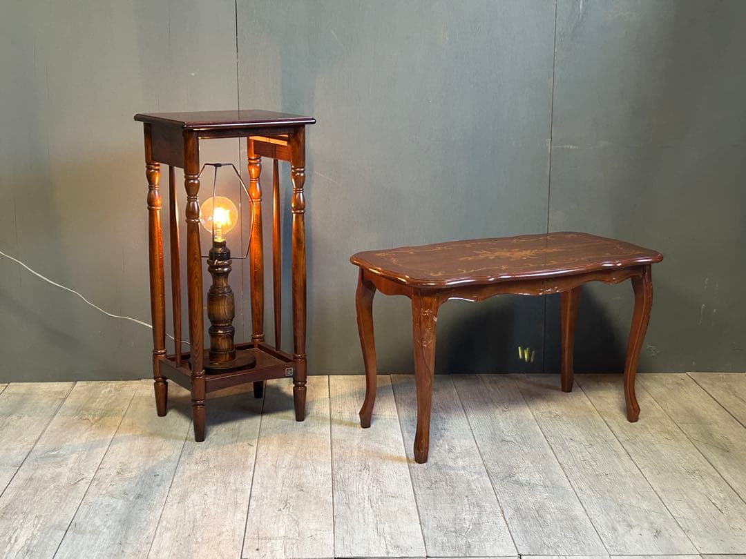 イタリア製　輸入家具　猫脚　象嵌　サイドテーブル　センターテーブル