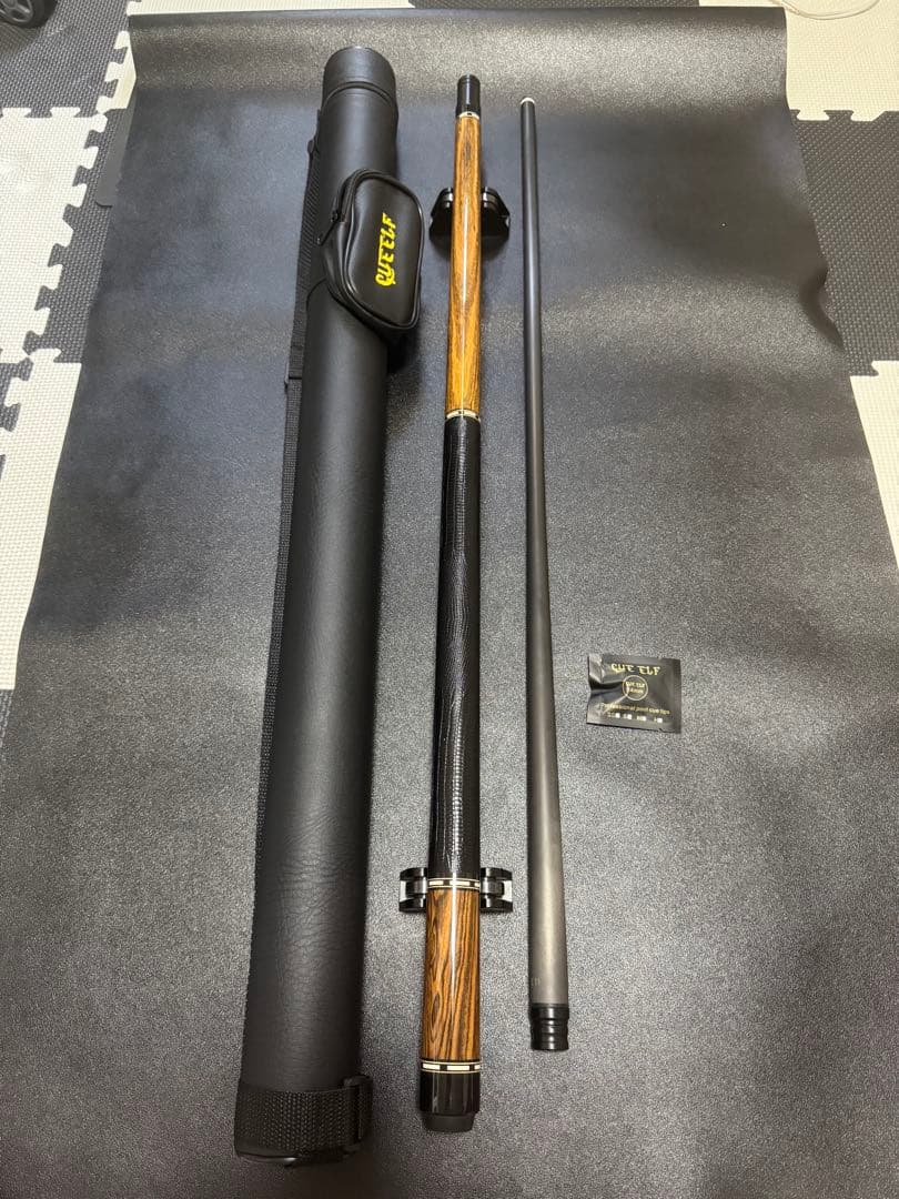 ボコテ材のビリヤードキューOEMカーボンシャフト（How ZRと同じモデル）