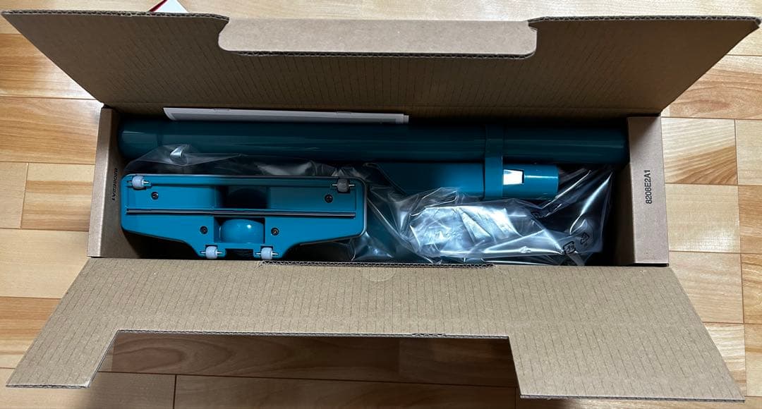 新品未使用 マキタ充電式クリーナ CL181FDZW バッテリー BL1830B