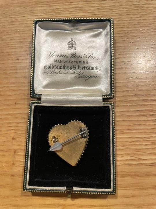 アンテークジュエリー　ローマンモザイク　ブローチ　ケース付