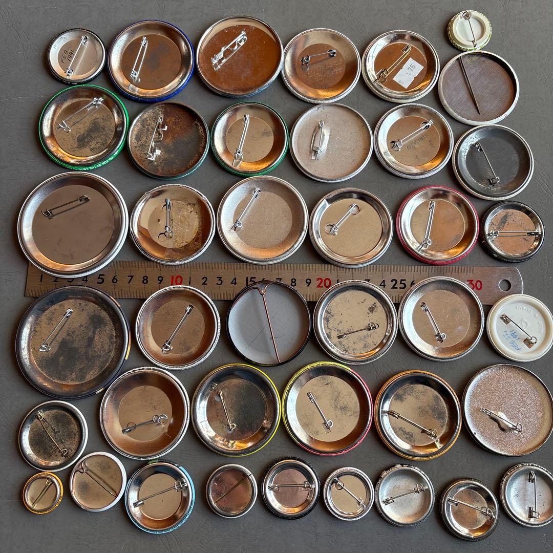 さ*ぼ様 USA缶バッジ150個OVER ／VINTAGE