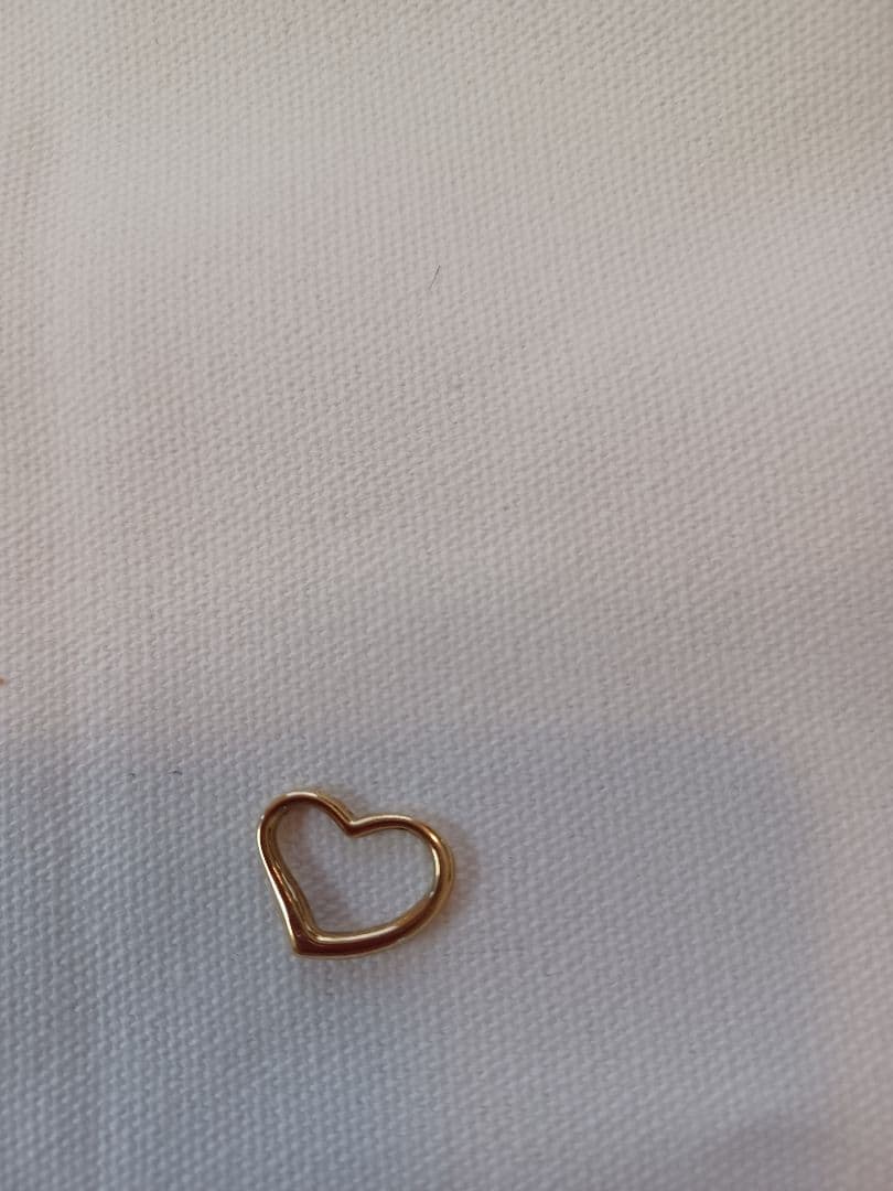 １8金イエローゴールドオープンハートペンダントトップ