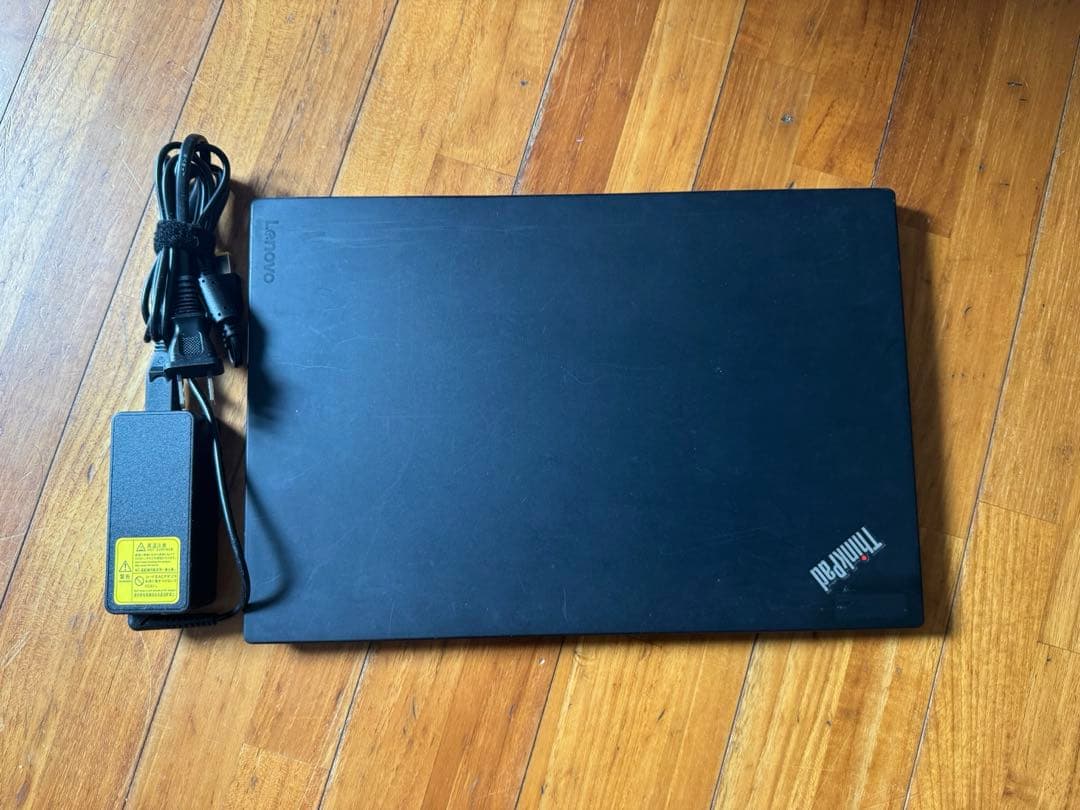 Thinkpad X1CarbonGen5 i5 ssd256 きよさん　