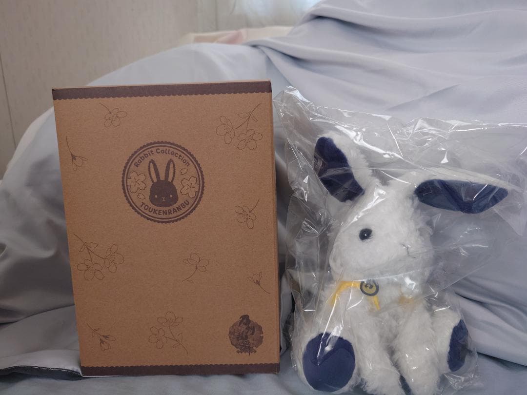 鶴丸国永　彼の　フィギュア や　ぬいぐるみ