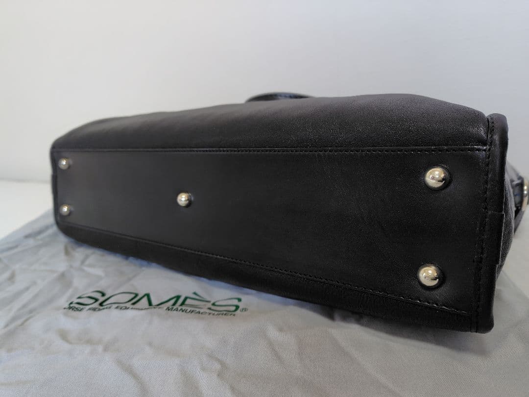 ソメスサドルビジネスバッグ 本革製　黒