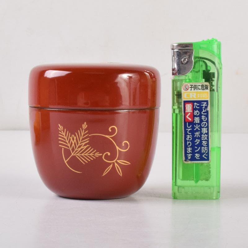 茶道具　蒔絵師　鈴木雲斉作　螺鈿装飾　松唐草蒔絵　棗　共箱　V　7213