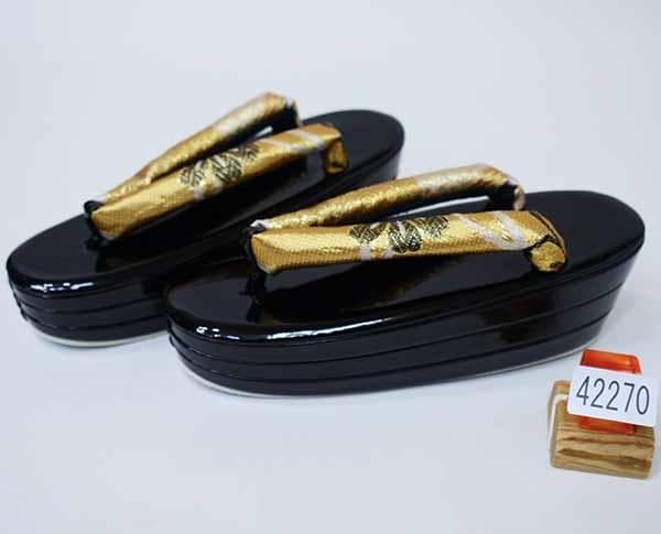 草履バッグセット 帯地 三段 フリーサイズ 22.5～24.5cm 黒色×金色