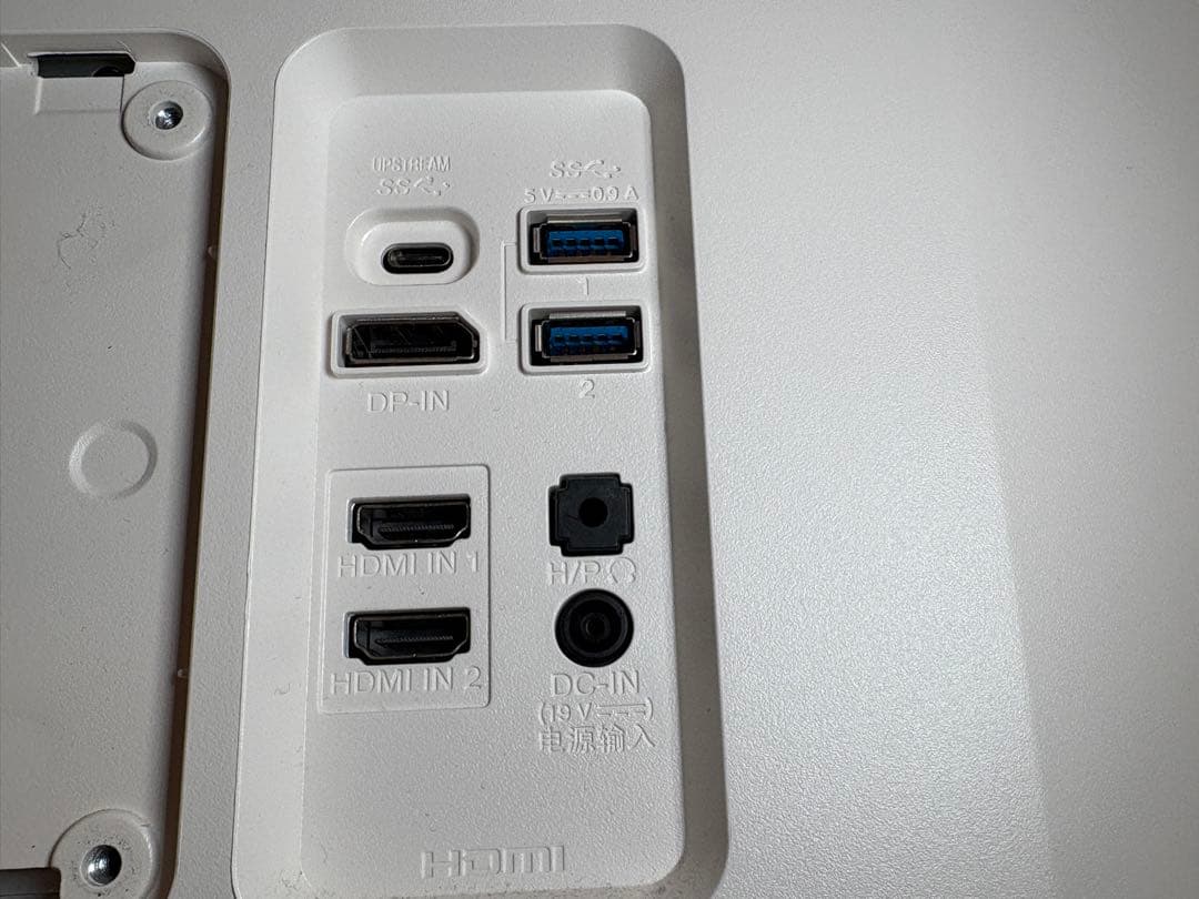 LG 27インチ4Kモニター　27UL850-W