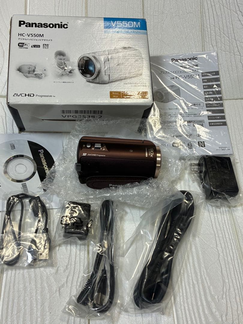 未使用品、Panasonic HC-V550M ビデオカメラ