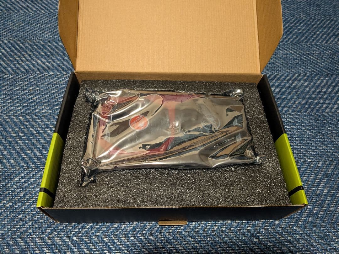 COLORFUL GeForce GTX 1660 Super 本体