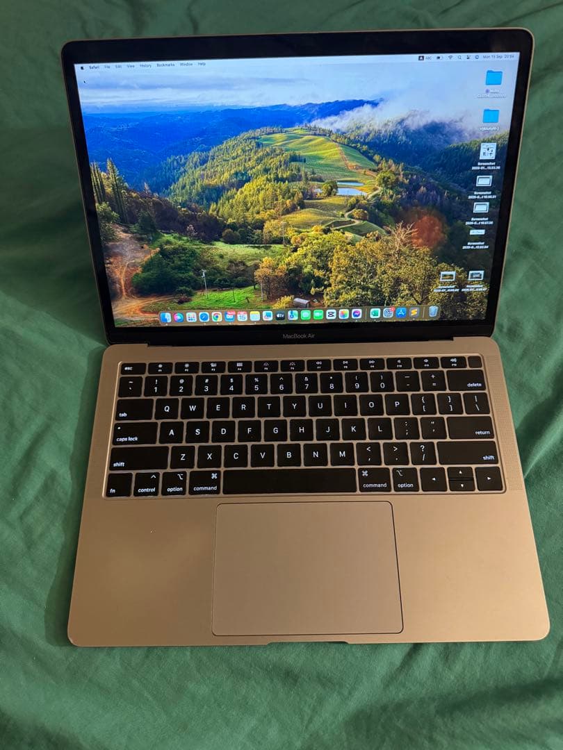 MacBook Air 13インチ シルバー